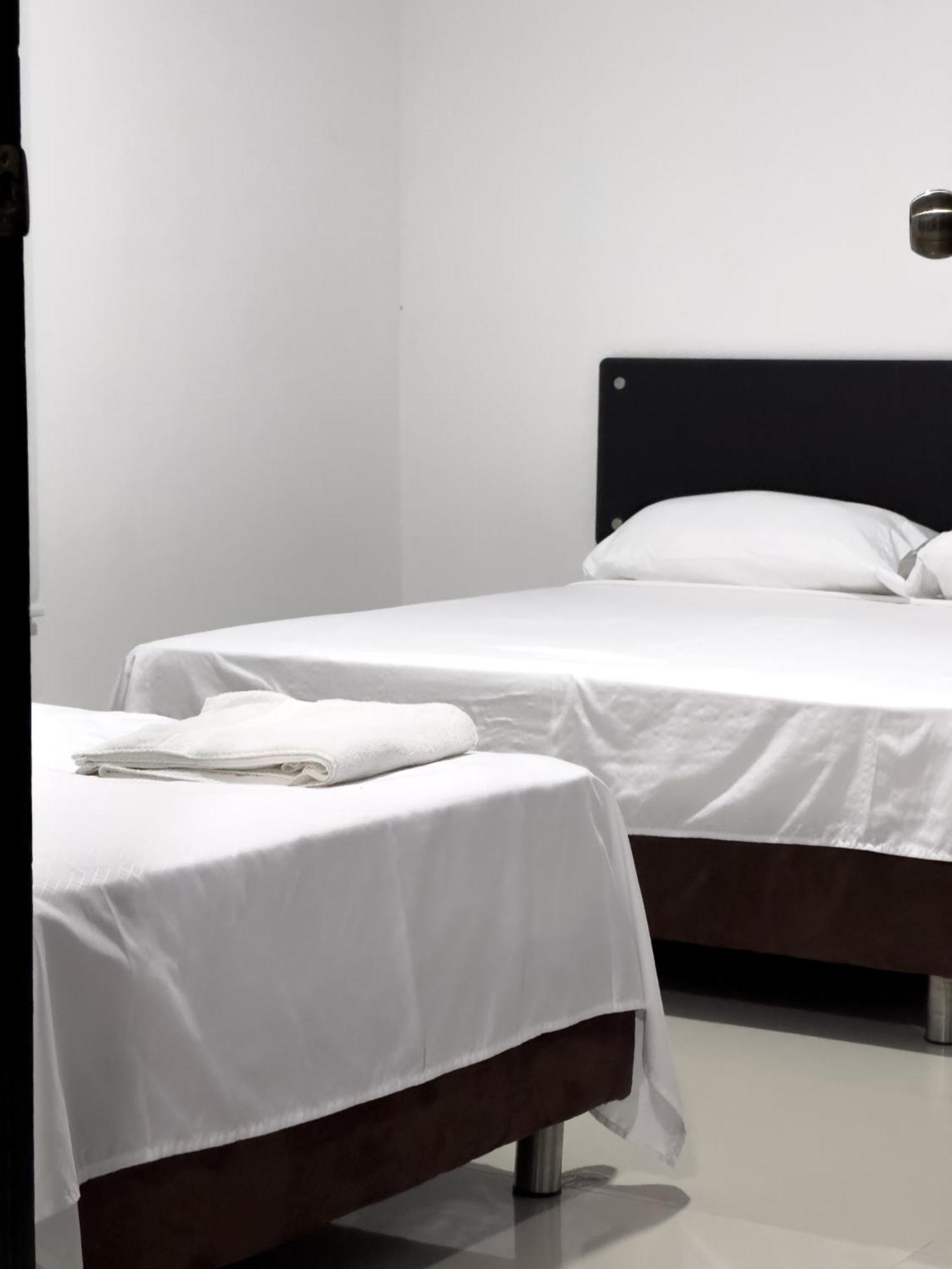Hotel Bazurto Plaza Cartagena ภายนอก รูปภาพ